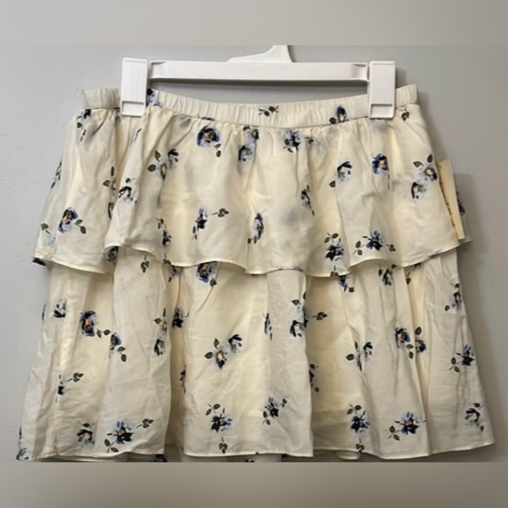Universal Thread Tiered Floral Cream Print Mini Skirt | NWT | Sz S